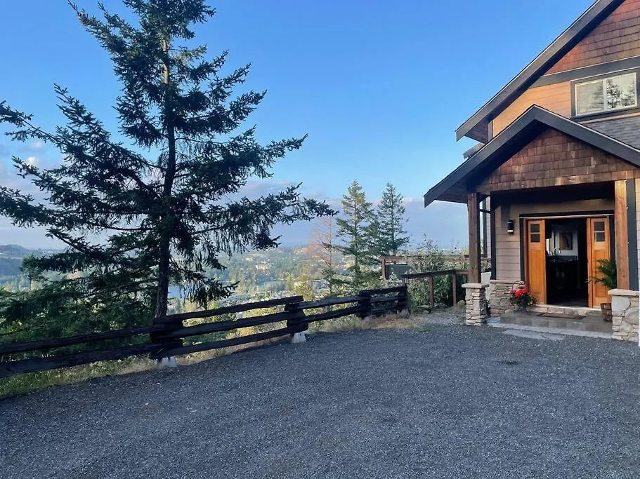 Beautiful Home W Amazing Views Victoria